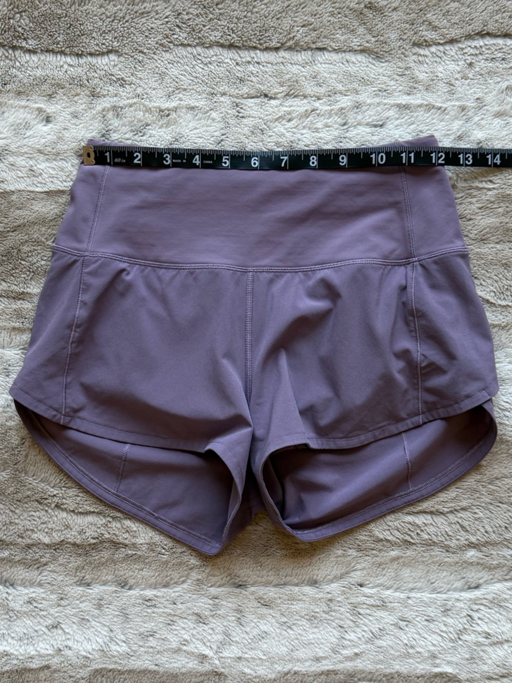 Lululemon Speed Up High-Rise Lined
Short 2.5" in Purple Ash Size 2 - Picture 13 of 16